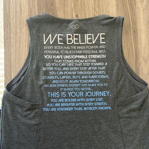 Calia by Carrie Underwood Workout Shirt, Exercise Top, Medium Womens, Gray Scoop
